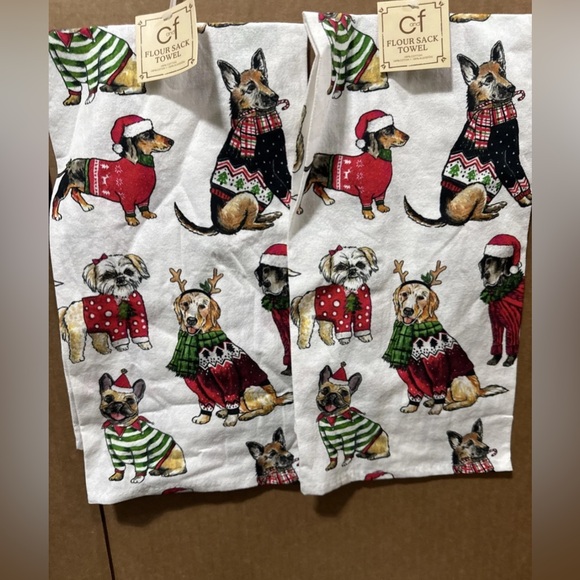 C&F Home Christmas Dogs in Sweaters Kitchen Towels 18” NWT Set Of 2 - Picture 1 of 2